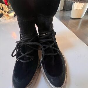 Jennifer Lopez Black Ankle Boots